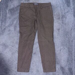 Old Navy Pixie Mid-Rise Pants